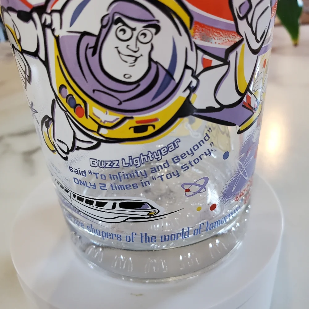 Disney 100 Years of Magic Glass EPCOT